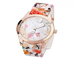 photo de Tcetoctre Women Girl Watch Silicone Printed Flower Causal Quartz WristWatch