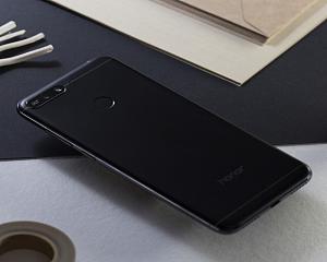 photo de Huawei Honor 7A -5.7 pouces-2SIM-2/16GB-Déverrouillage Visuel et Empreinte